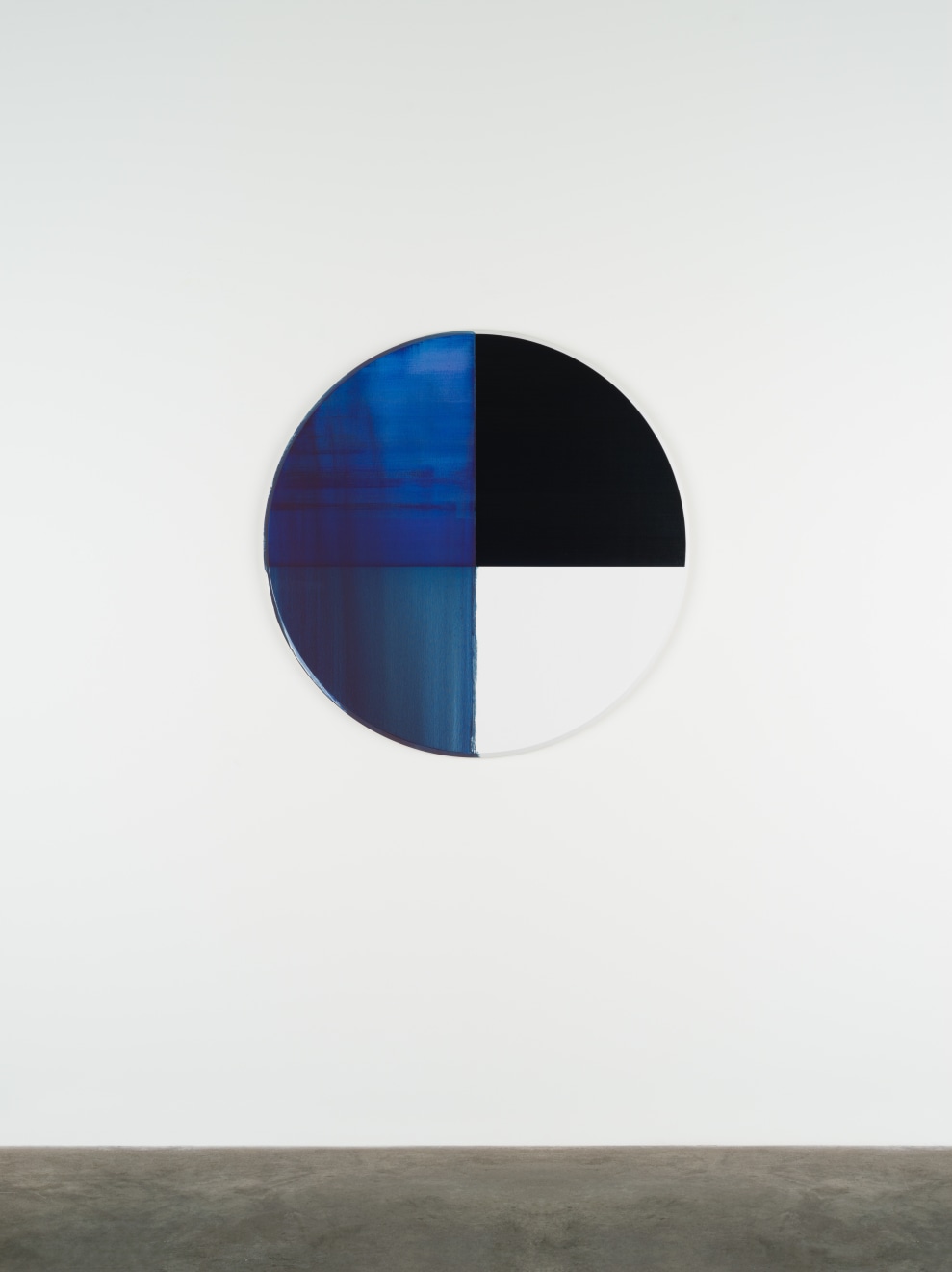 Callum Innes Exposed Painting Sapphire Blue, 2022 signed by the artist, verso oil on Birch Ply 39 3/8 inches (100 cm) diameter (CI-TP.40.22)