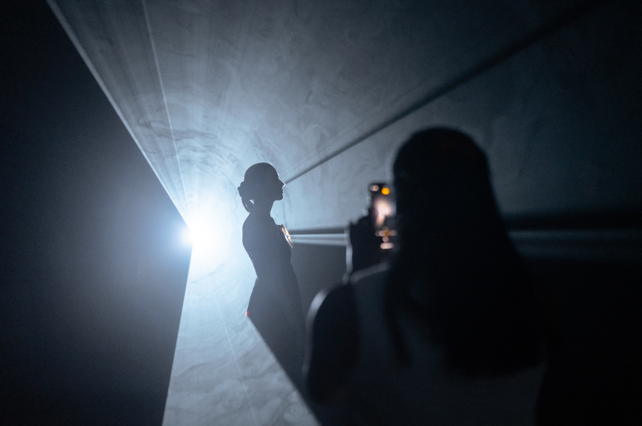 Anthony McCall: Solid Light