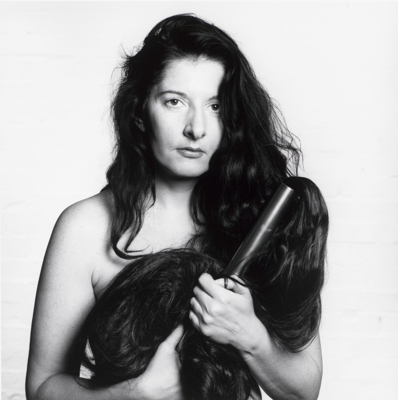 Marina Abramović in Artist complex: Photographic portraits from Baselitz to Warhol. Collection Platen