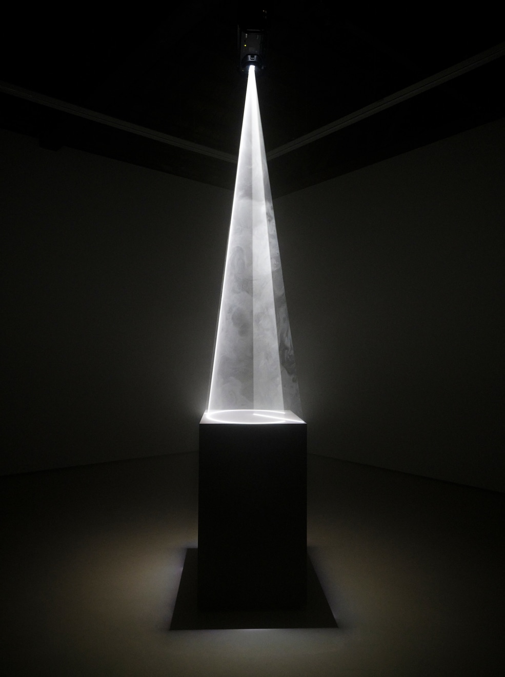 Skylight, 2020, vertical, single projection, soundtrack by David Grubbs,