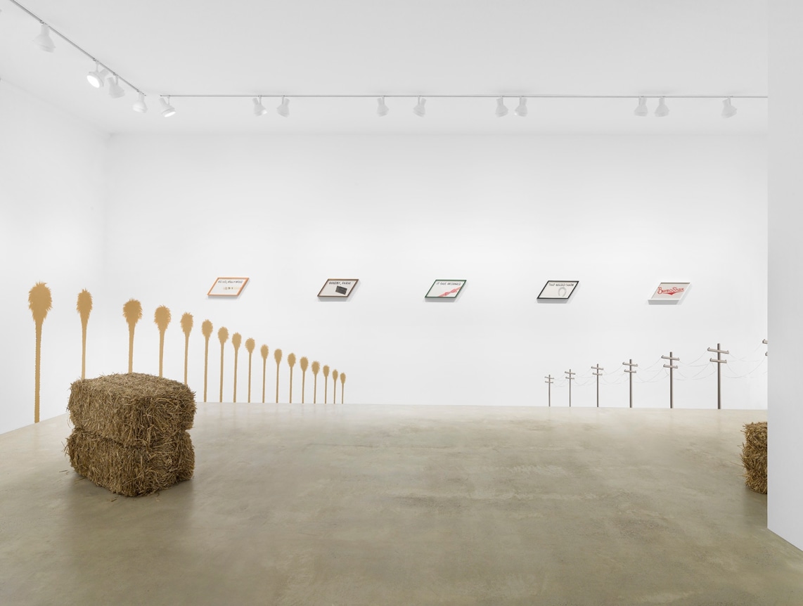 Alexis Smith: Hello Hollywood