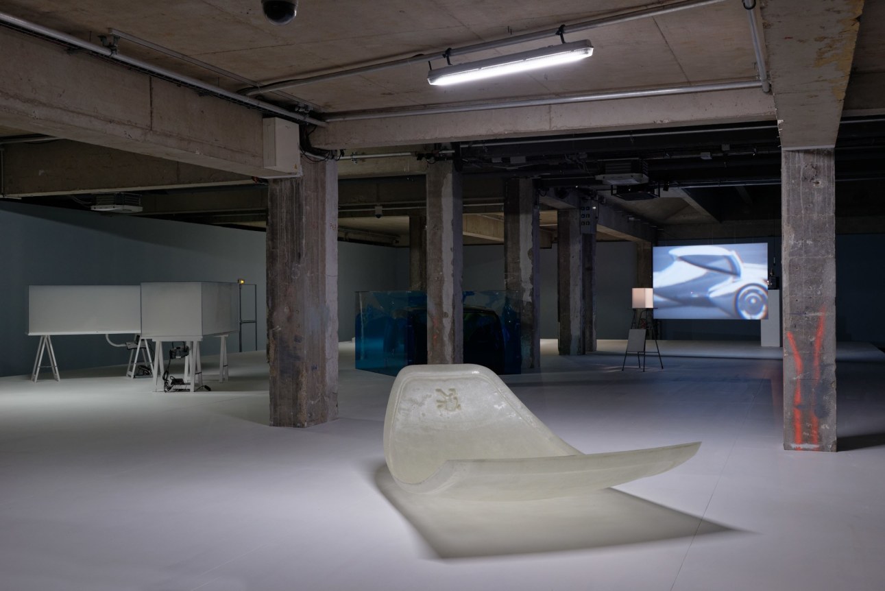 In Low Resolution. Installation view, 2014. Palais de Tokyo, Paris.