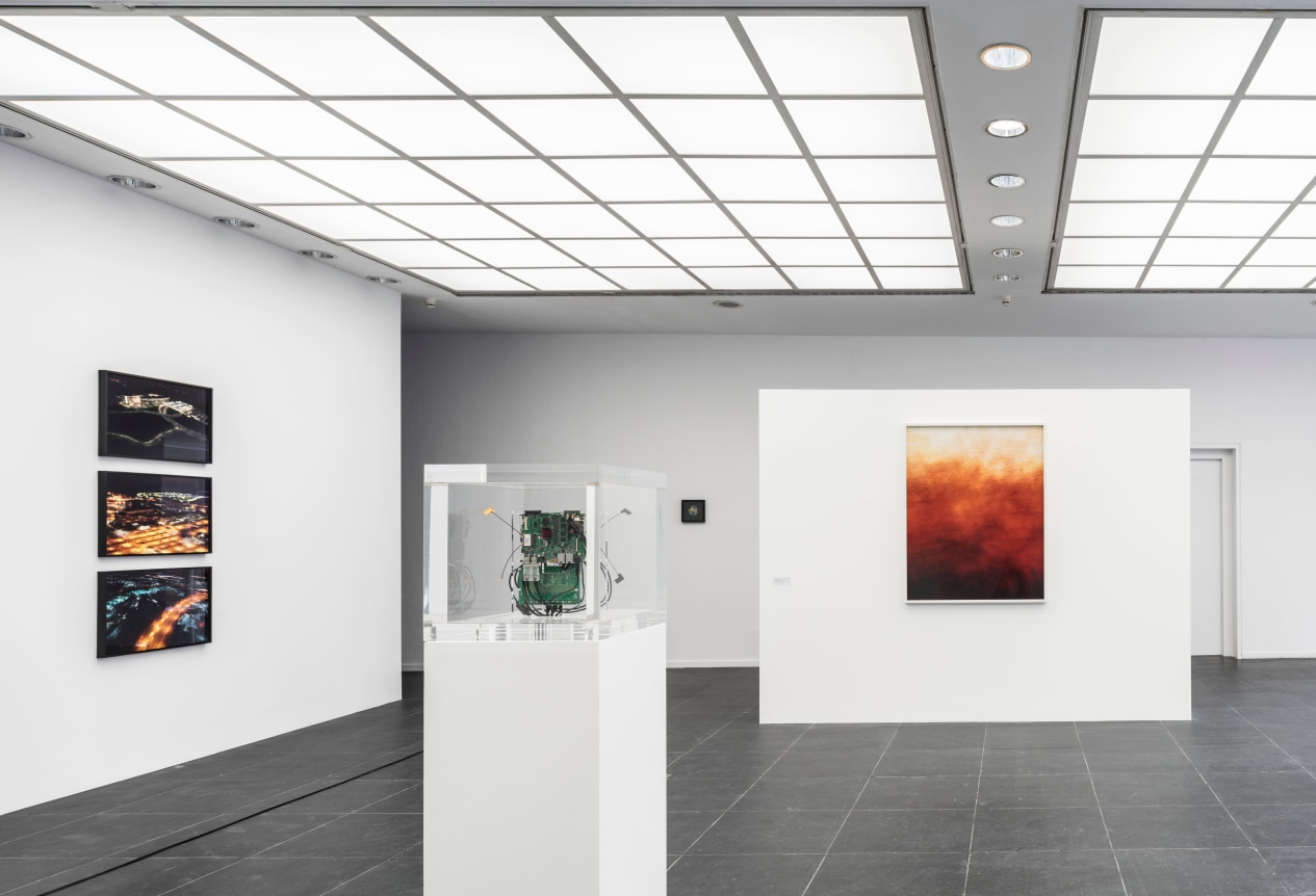 The Octopus. Installation view, 2015. Frankfurter Kunstverein, Frankfurt. Photo: Norbert Miguletz.