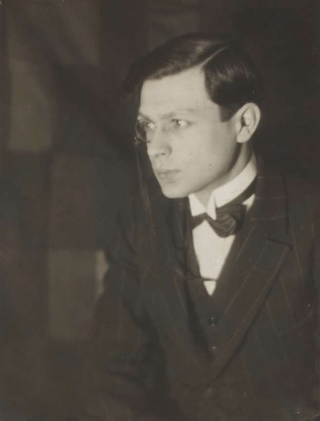 Man Ray, Tristan Tzara, 1922
