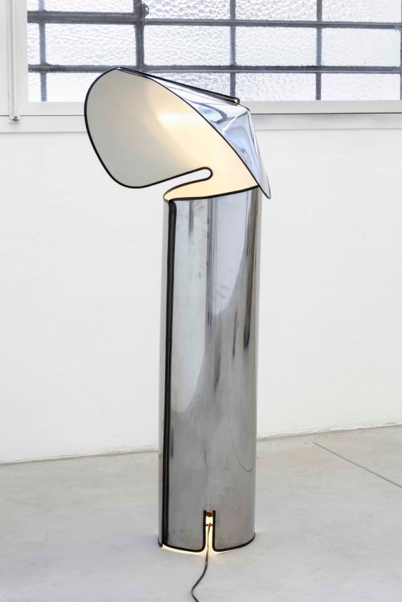 Darren Bader 57 1/8 x 21 5/8 x 23 5/8 inches (145 x 55 x 60 cm)&nbsp;