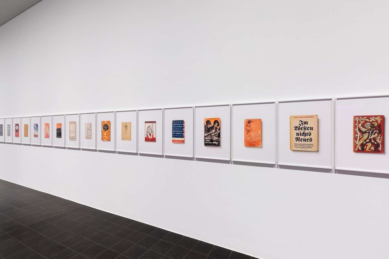 Annette Kelm, something new, something old, something desired, February 18, 2022 – February 18, 2024, Hamburger Kunsthalle, Hamburg, Germany