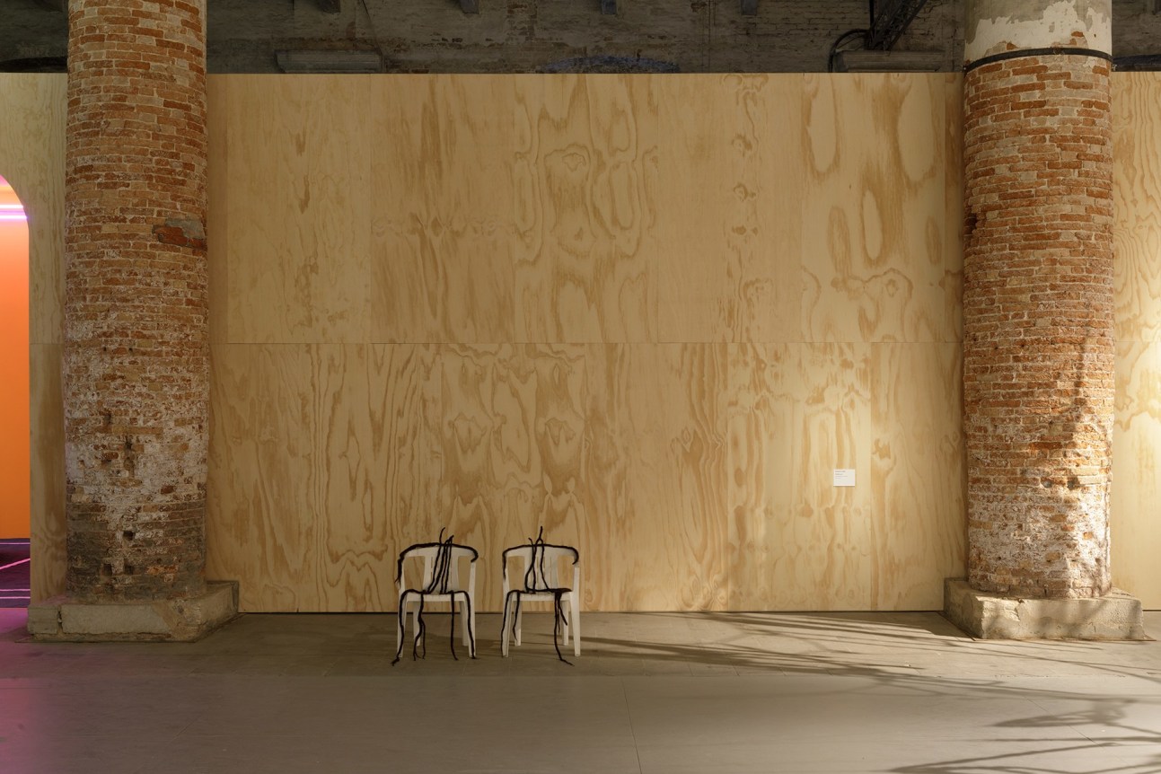 Michael E. Smith, Untitled, 2019