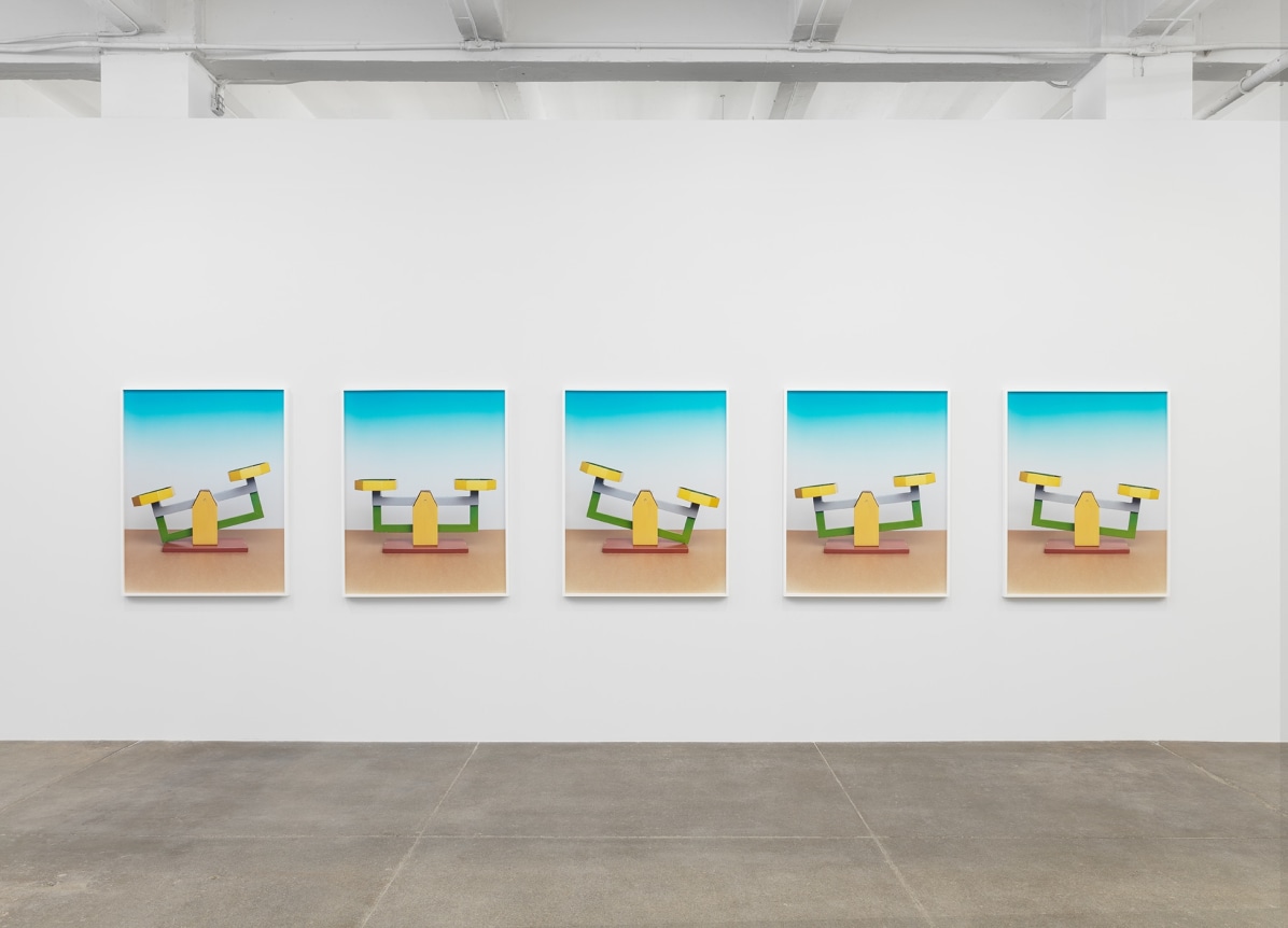 Annette Kelm Found Object (Balance), 2016