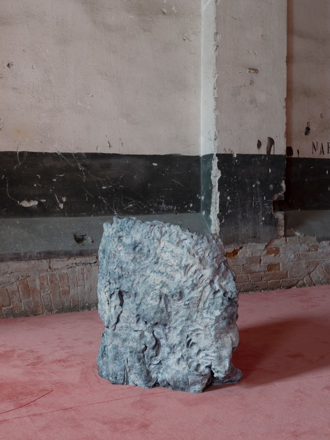 He Xiangyu, Everything We Create is Not Ourselves, 2019