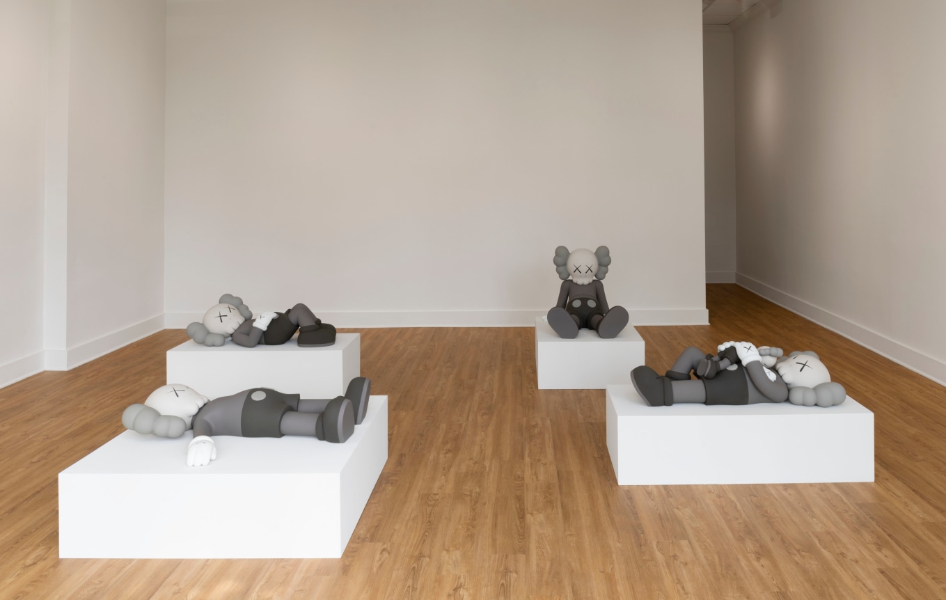 KAWS: HOLIDAY
