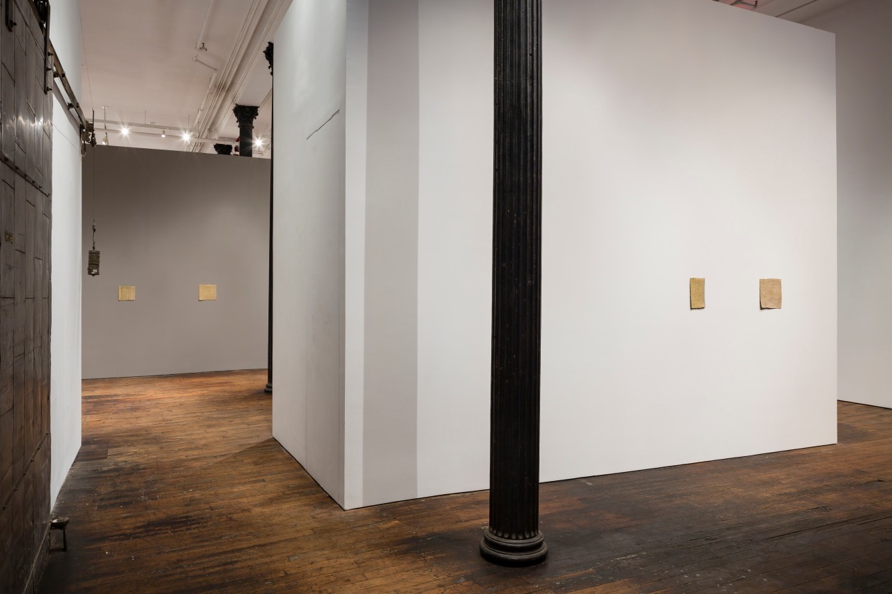Helen Mirra: Bones are spaces – installation view 2