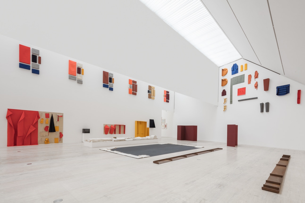 Franz Erhard Walther, Fundacion Jumex Arte Contemporaneo, Mexico City. 