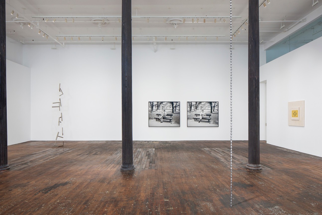 Roman Ondak: Waiting for Someone to Ring at My Door, installation view