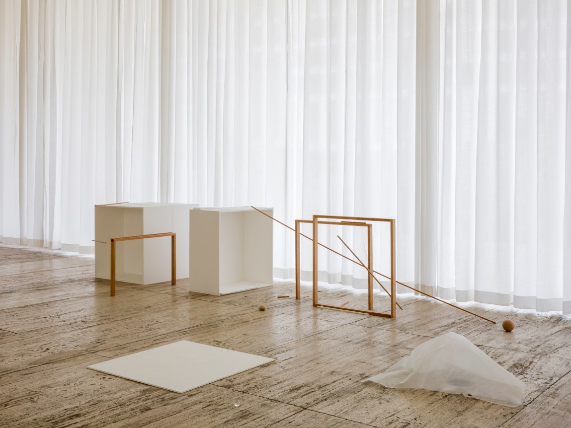 Fernanda Gomes, Museo Jumex, Mexico City