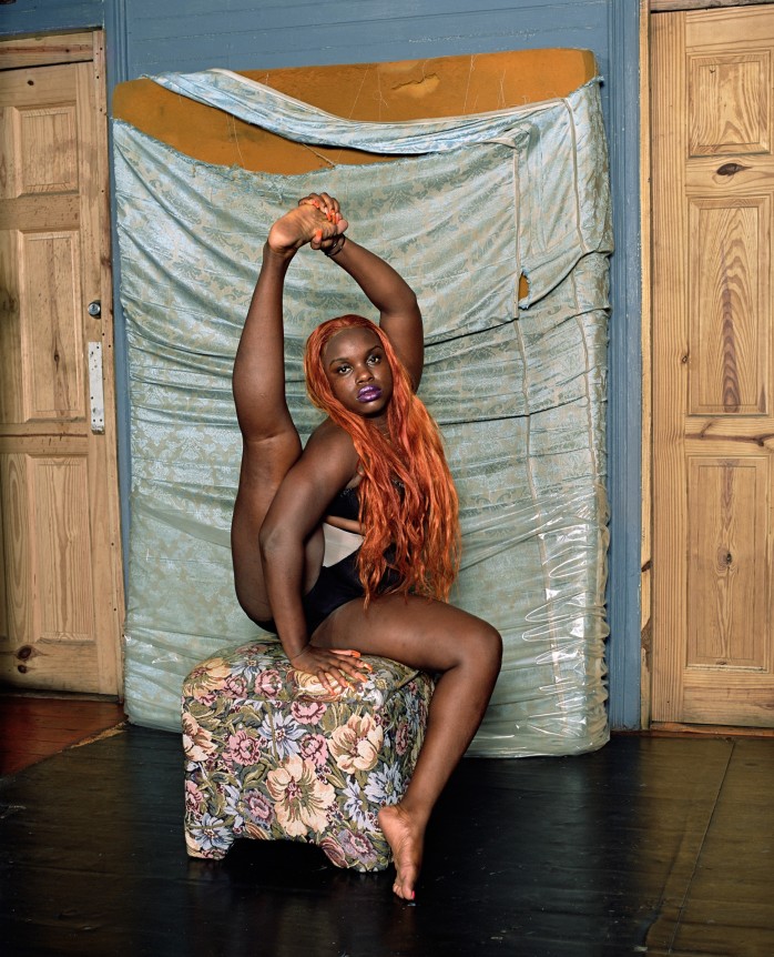 Deana Lawson/Cascade/2019/Inkjet print mounted on Dibond