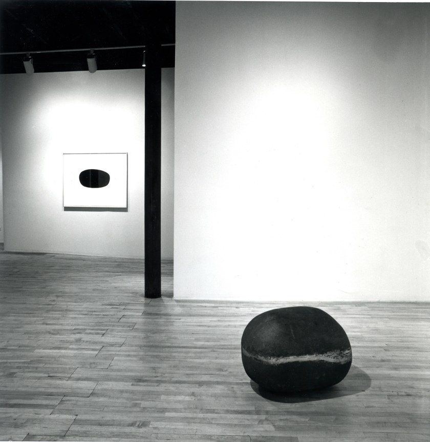 Installation view at Young Hoffman Gallery, Jene Highstein, New Work