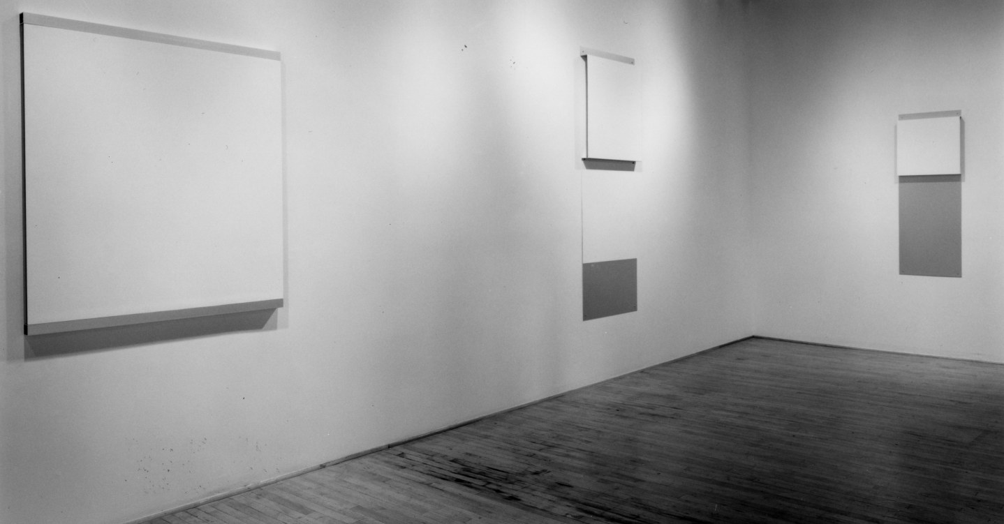 Installation view at Rhona Hoffman Gallery, Robert Ryman, New Paintings, 1985