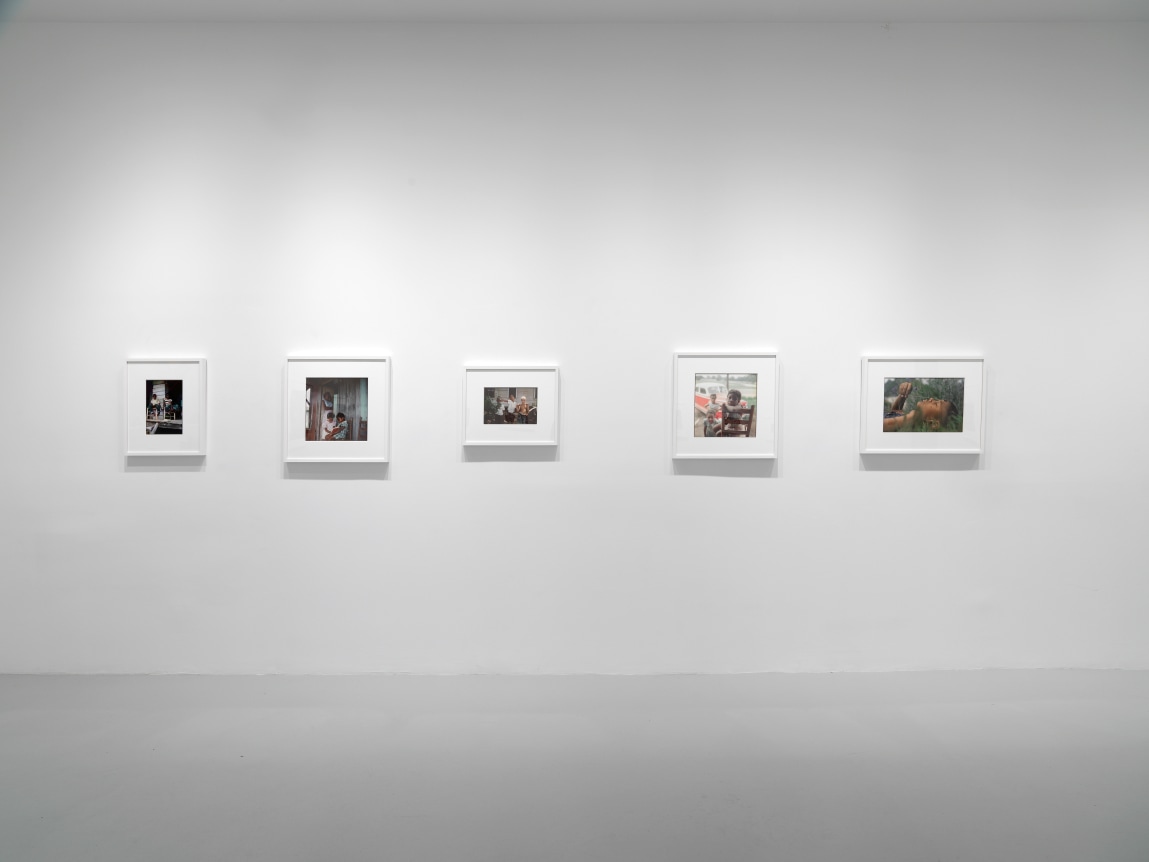 Gordon Parks - Exhibitions - Rhona Hoffman Gallery