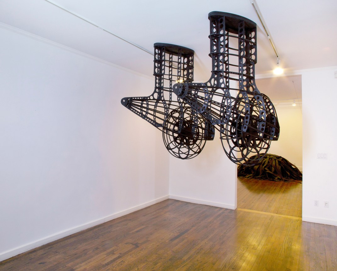 Installation view, Robert Morris Red and Black Black and Red, 18 EAST 77