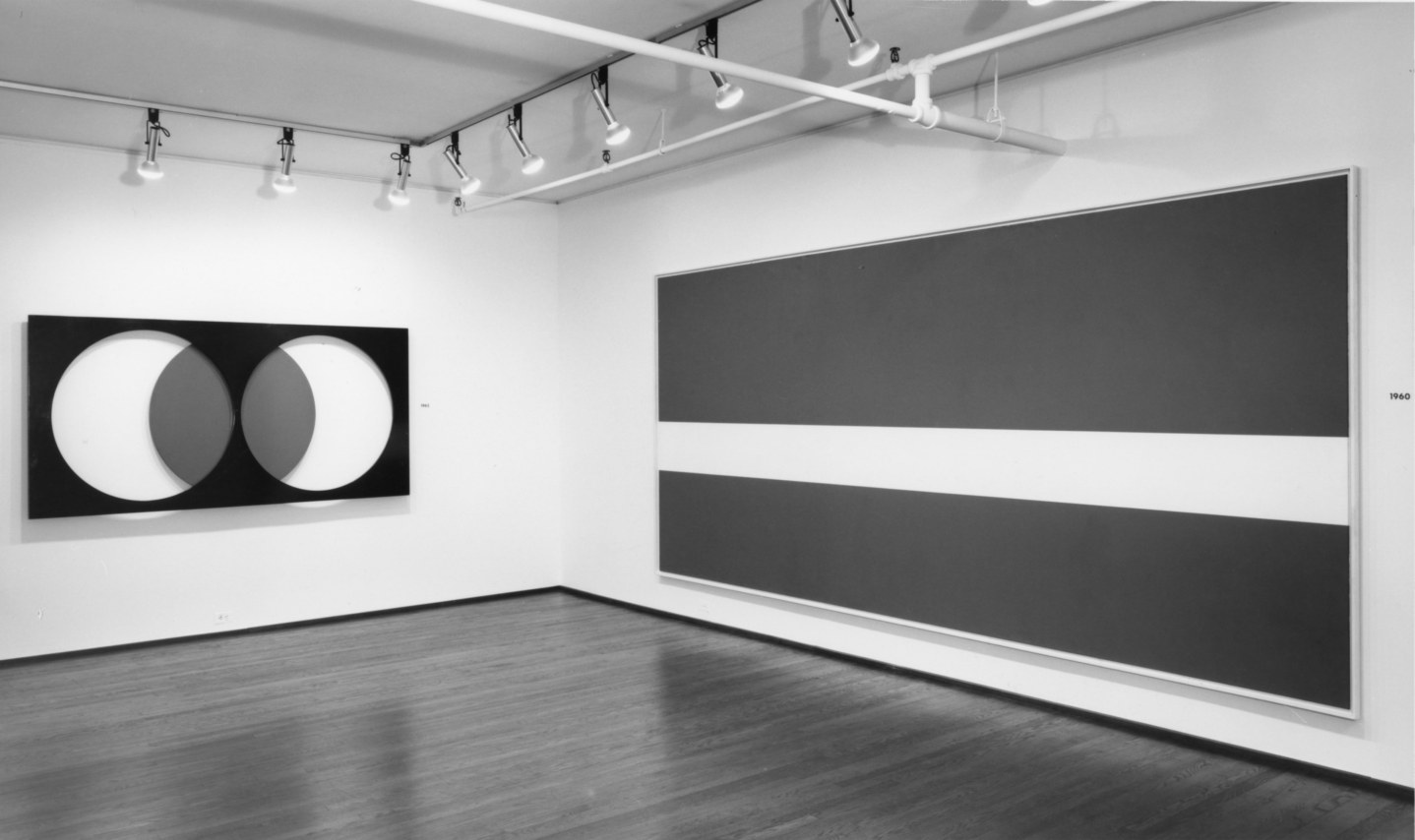 Installation view, Nassos Daphnis: Retrospective 1958 &ndash; 1972, 420 WEST BROADWAY
