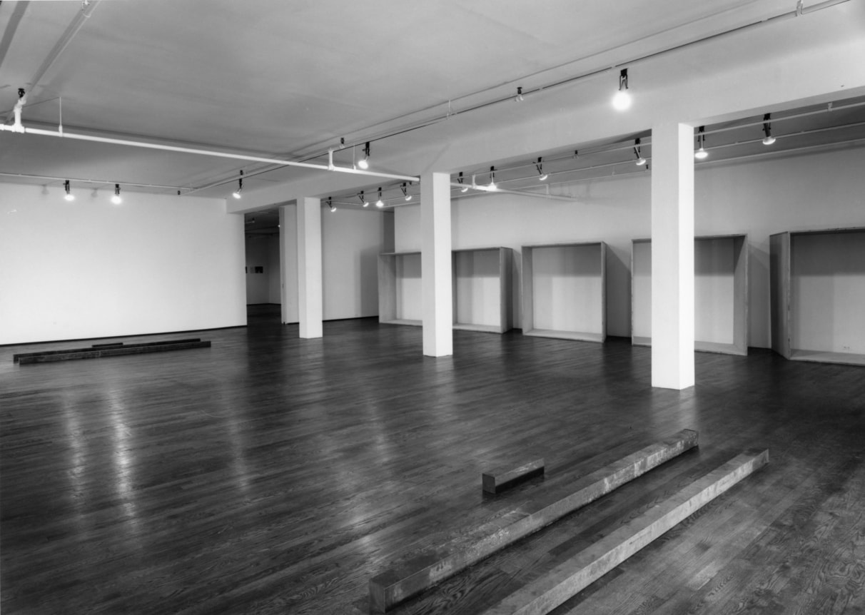 Installation view, Donald Judd / Richard Serra, 420 WEST BROADWAY