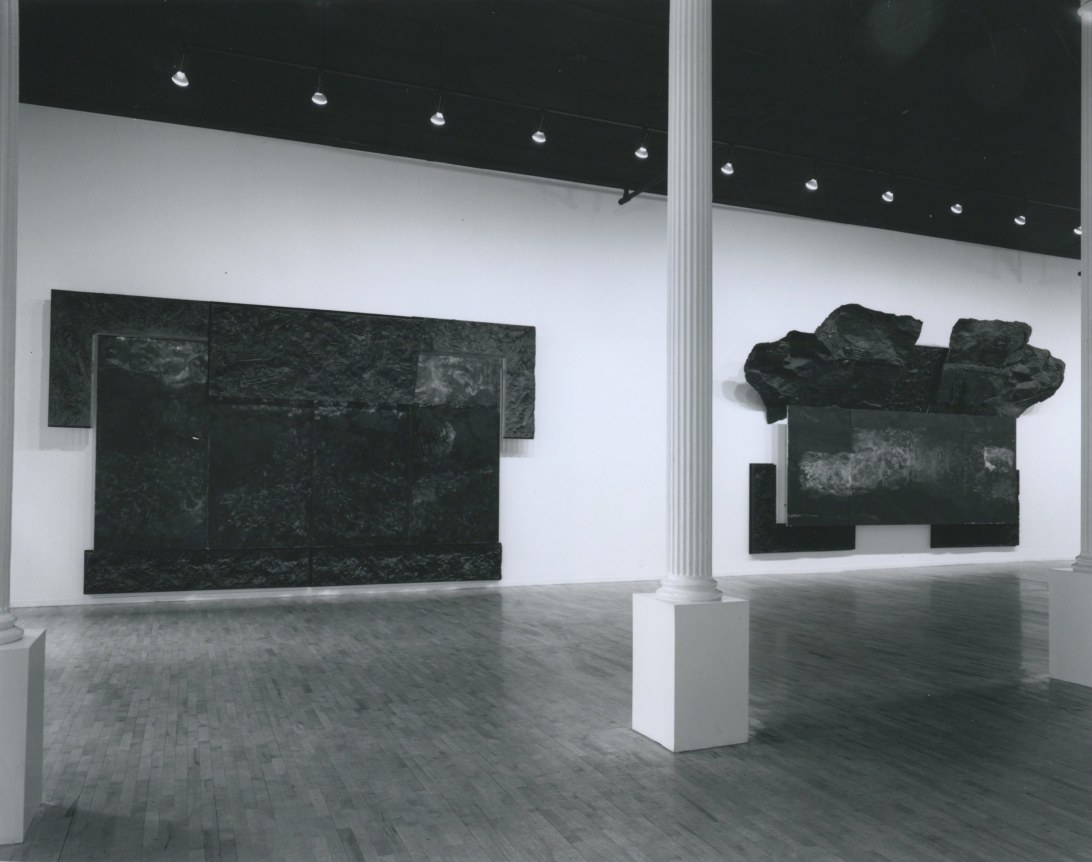 Installation view, Robert Morris, 142 GREENE