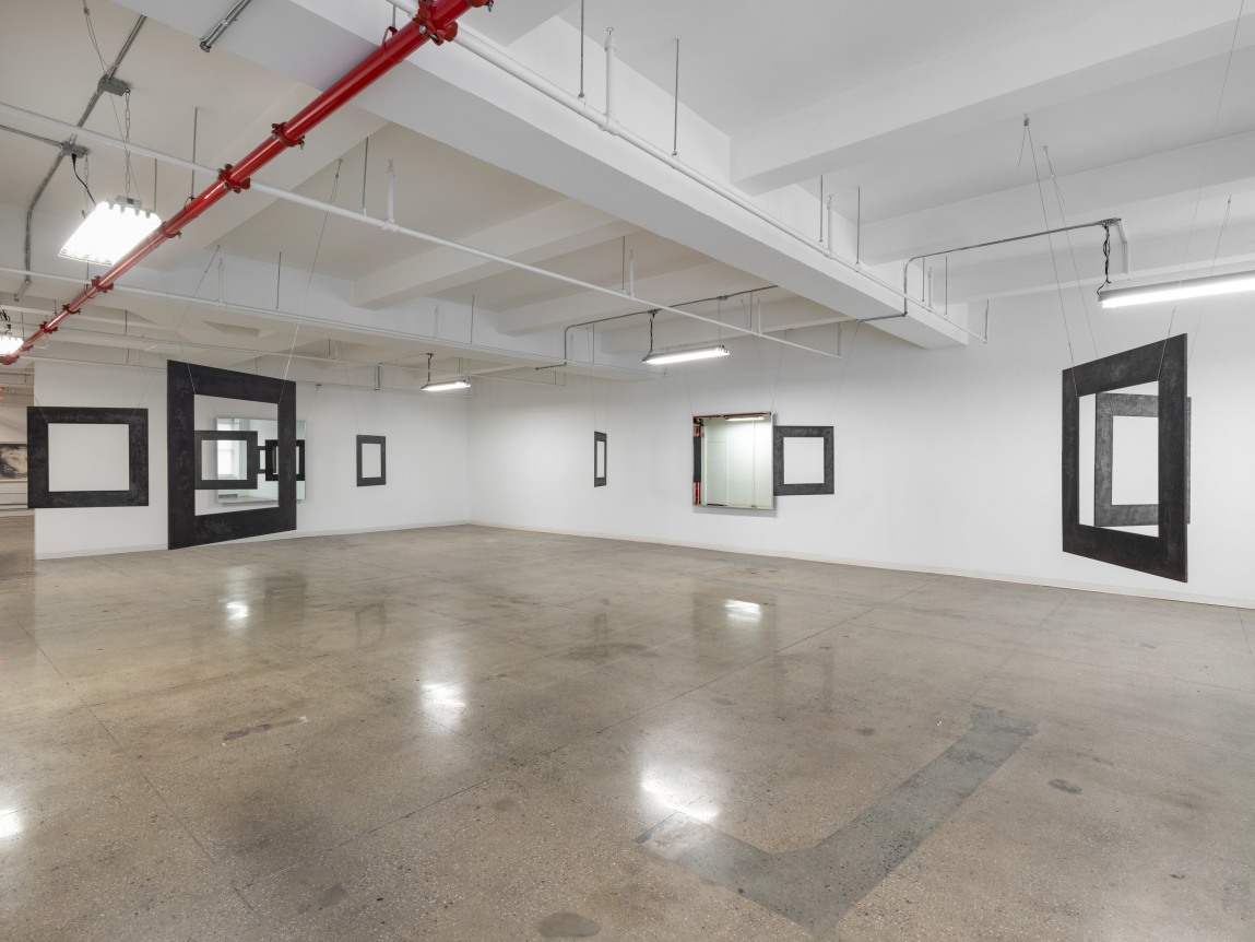 Installation View,&nbsp;Robert Morris: Seeing and Space,&nbsp;24 WEST 40
