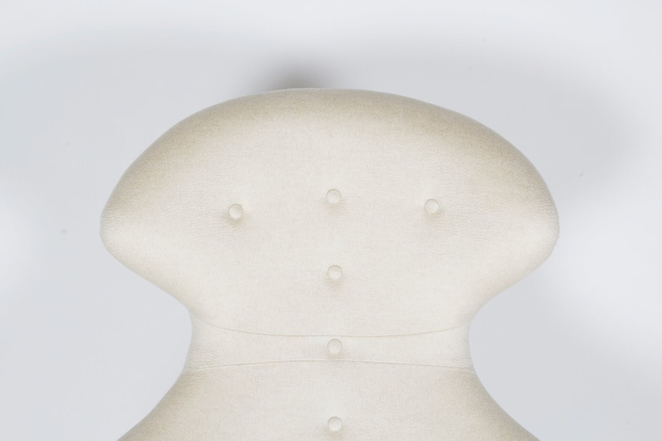 &quot;Big Eva&quot; Lounge Chair and Ottoman by Kerstin H&ouml;rlin-Holmquist, Close Up