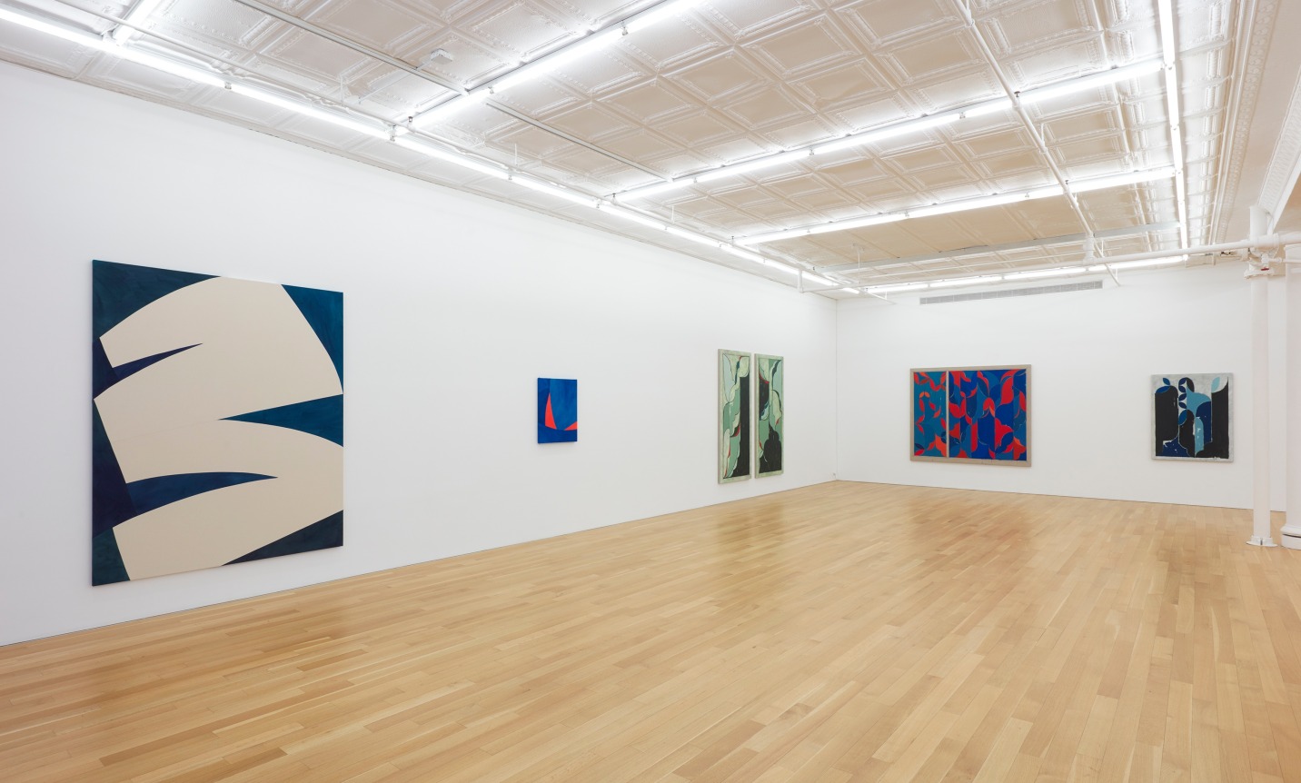 Sarah Crowner, Kamrooz Aram