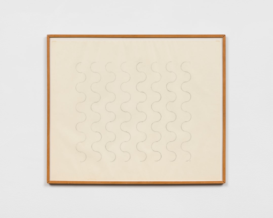 This is an untitled image of a work on paper made by Ruth Vollmer.