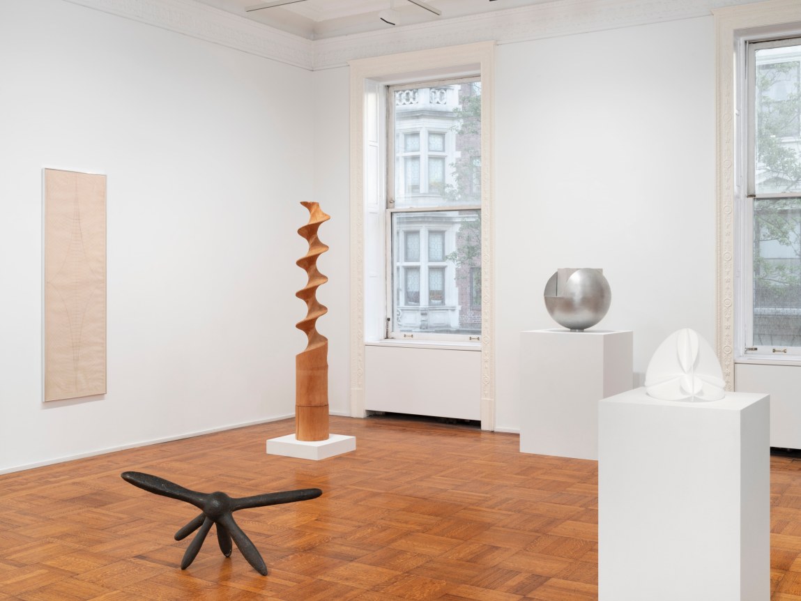 This is an image of an installation view of works by Ruth Vollmer at Tilton Gallery in 2025.