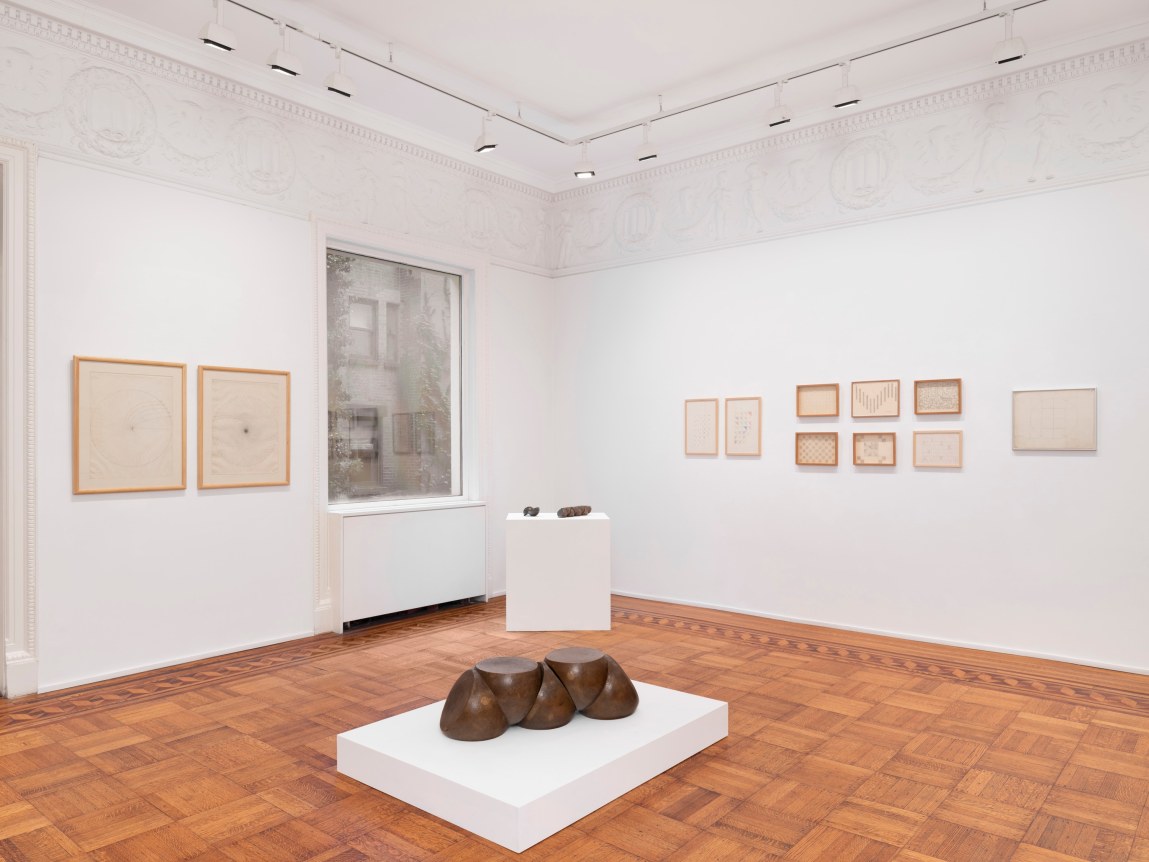 This is an image of an installation view of works by Ruth Vollmer at Tilton Gallery in 2025.