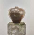 Theaster Gates
Plinth and Shoulder
2020
High fired stoneware with glaze, reclaimed pine
Artwork Dimensions:
20 x 22 x 22 inches (50.8 x 55.9 x 55.9 cm)
Plinth Dimensions:
5 1/4 x 36 x 19 inches (13.3 x 91.4 x 48.3 cm)
$225,000

DOUBLE CLICK IMAGE FOR MORE VIEWS