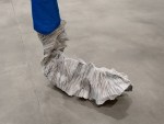 Luciano Fabro
Piede Senile II, 2000
polished and white patinated bronze, silk
33 1/2 x 15 3/4 x 39 3/8 in. (85 x 40 x 100 cm) (approx.)