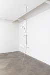 Sarah Pichlkostner&amp;nbsp;
Liquid Finger,&amp;nbsp;2023
aluminium, brass, glass
385 x 63 x 50 cm / 151.6 x 24.8 x 19.7 in&amp;nbsp;