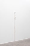 Aleana Egan
Between people
2023
wall element
card, tape, noil, cotton
177 x 10.5 x 4 cm / 69.7 x 4.1 x 1.6 in