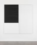 Callum Innes&amp;nbsp;
Exposed Painting Lamp Black, 2019
Oil on linen
180 x 175 cm / 70.9 x 68.9 in &amp;nbsp;&amp;nbsp;