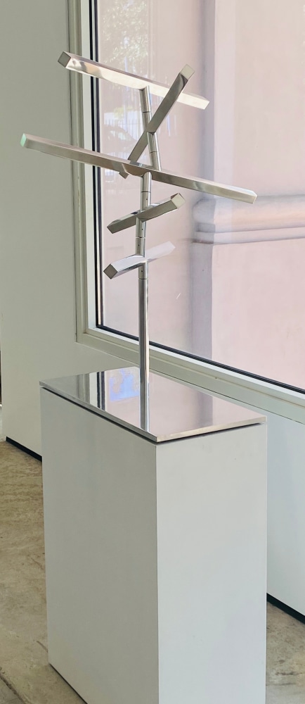 John Poch&eacute;, Five Stacked Rods 10 Degrees, 2020