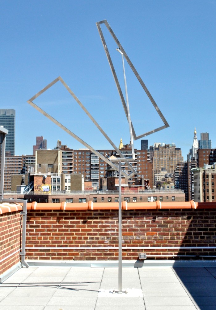 George Rickey, Open Trapezoids, One Up, One Down