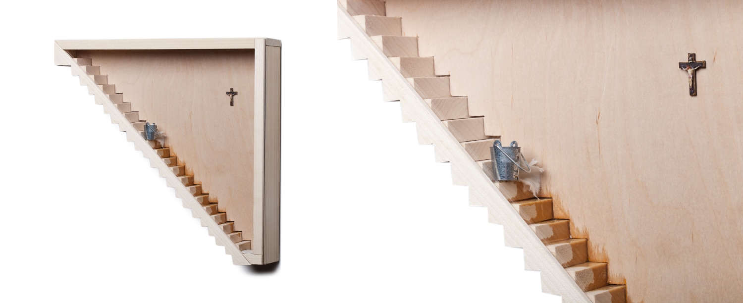 Anne Mourier, Stairs