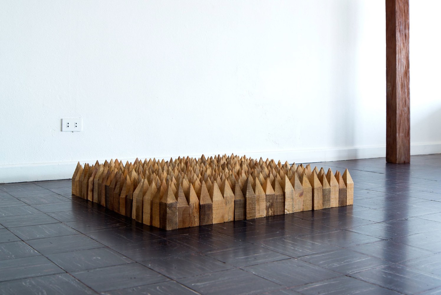Dario Escobar, Floor, 2015, installation view