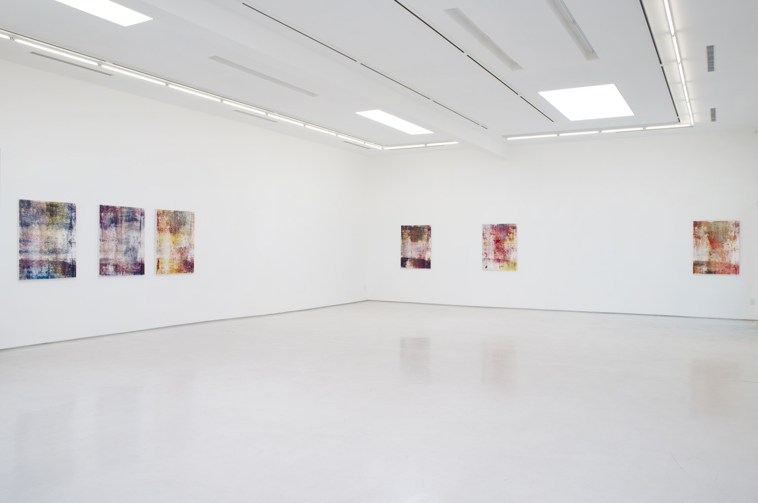 Israel Lund Rob e rt s&T ilt on