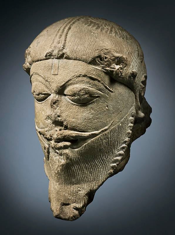 A HEAD OF A CHANDELLA KING