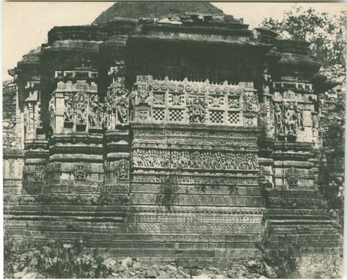 Temple ancien a tehittour pres odeypour