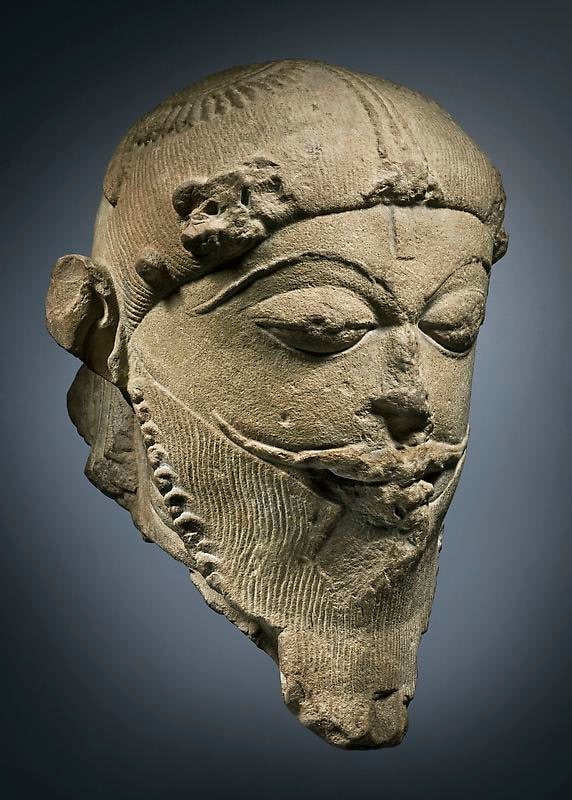 A HEAD OF A CHANDELLA KING