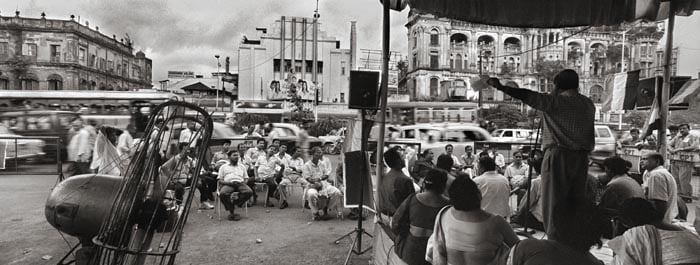 Raghu Rai ALL EYES AND EARS FOR THE LEADER AT CHOURANGHEE, KOLKATA