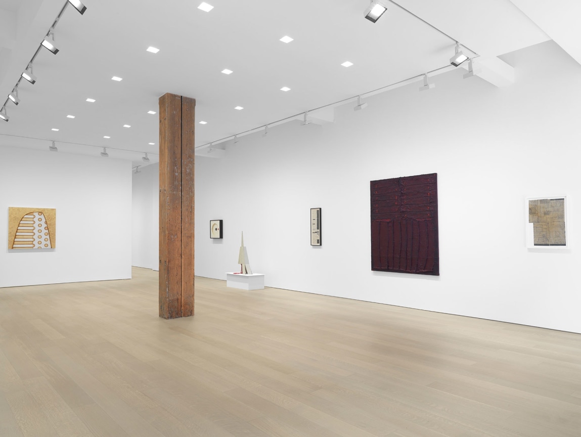 New York, NY: Miles&nbsp;McEnery Gallery,&nbsp;&lsquo;Annotations &amp;amp; Improvisations&rsquo; curated by Kristen Becker,&nbsp;9 December 2021 - 29 January 2022