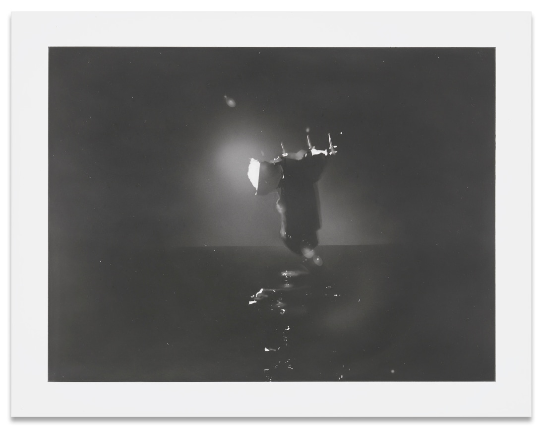 The Look-Out, 2018,&nbsp;Graphite on paper,&nbsp;11 x 14 inches,&nbsp;27.9 x 35.6 cm,&nbsp;MMG#30136