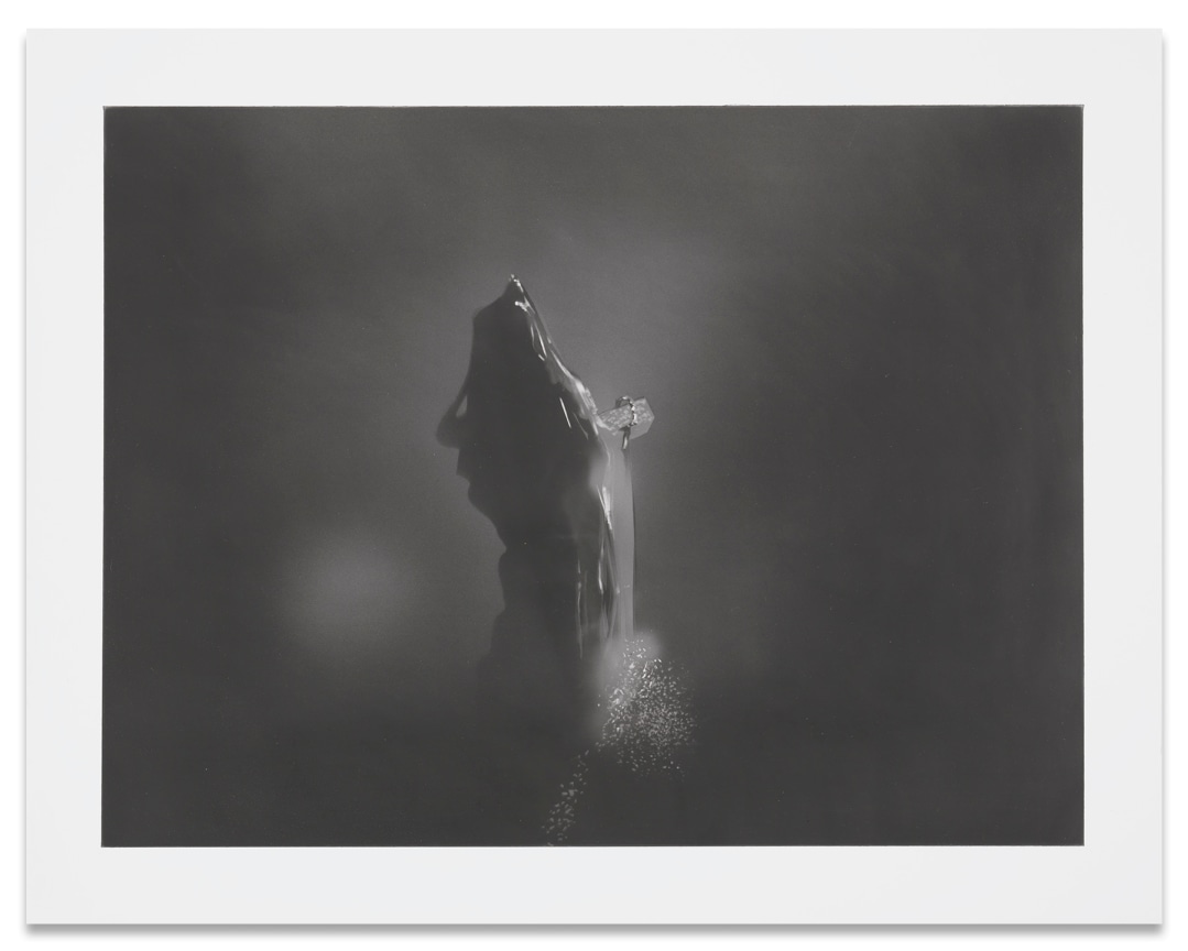 Statuary Surprise, 2018,&nbsp;Graphite on paper,&nbsp;11 x 14 inches,&nbsp;27.9 x 35.6 cm,&nbsp;MMG#30139