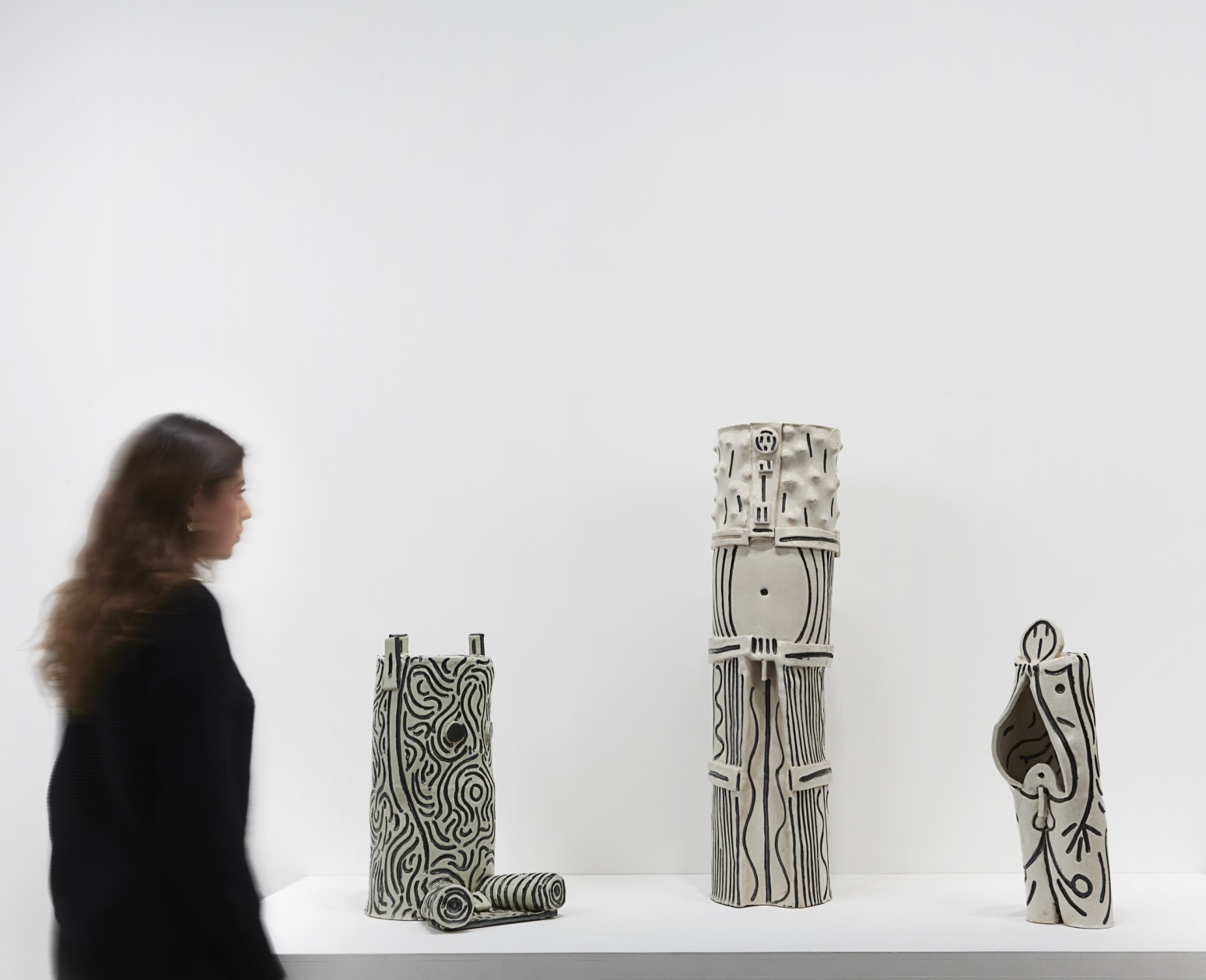 ceramic works in black and white by lee mullican